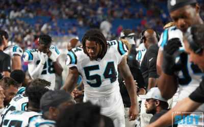 Shaq Thompson Teaching Young Players About Football, Life