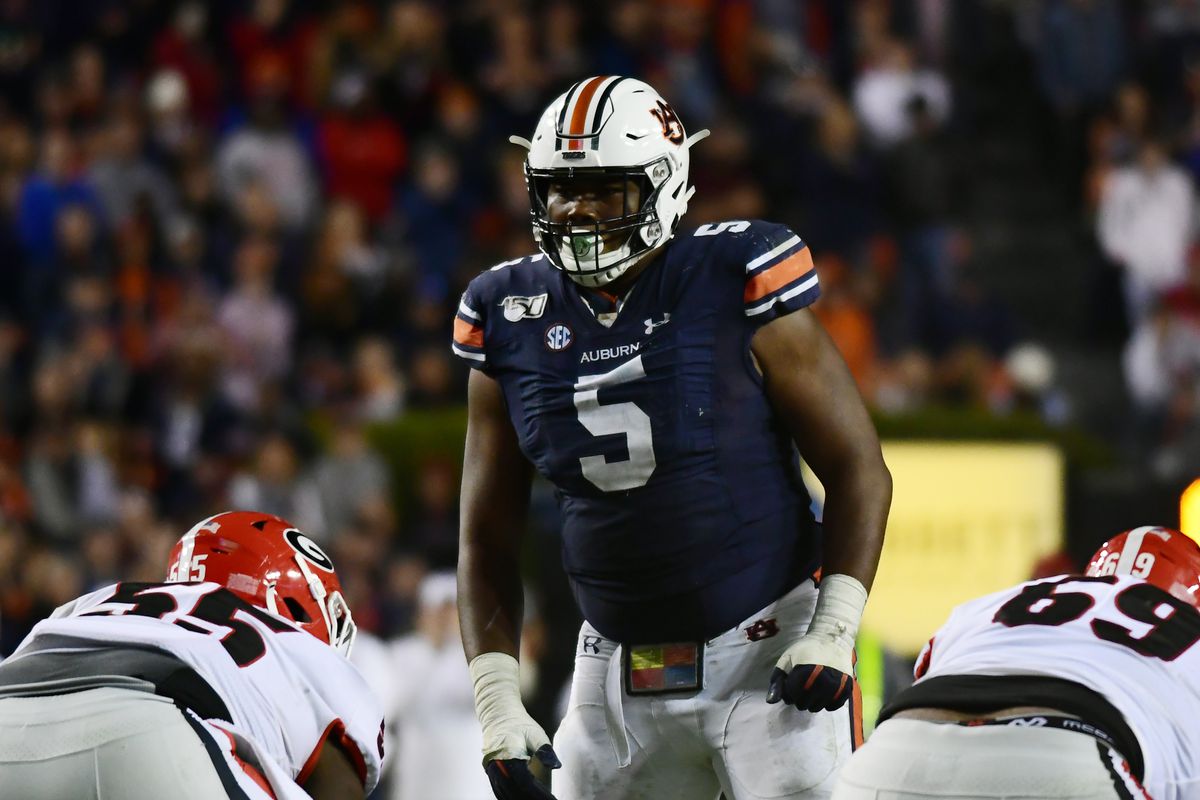 Former Auburn star Derrick Brown signs $23.6 million deal with the