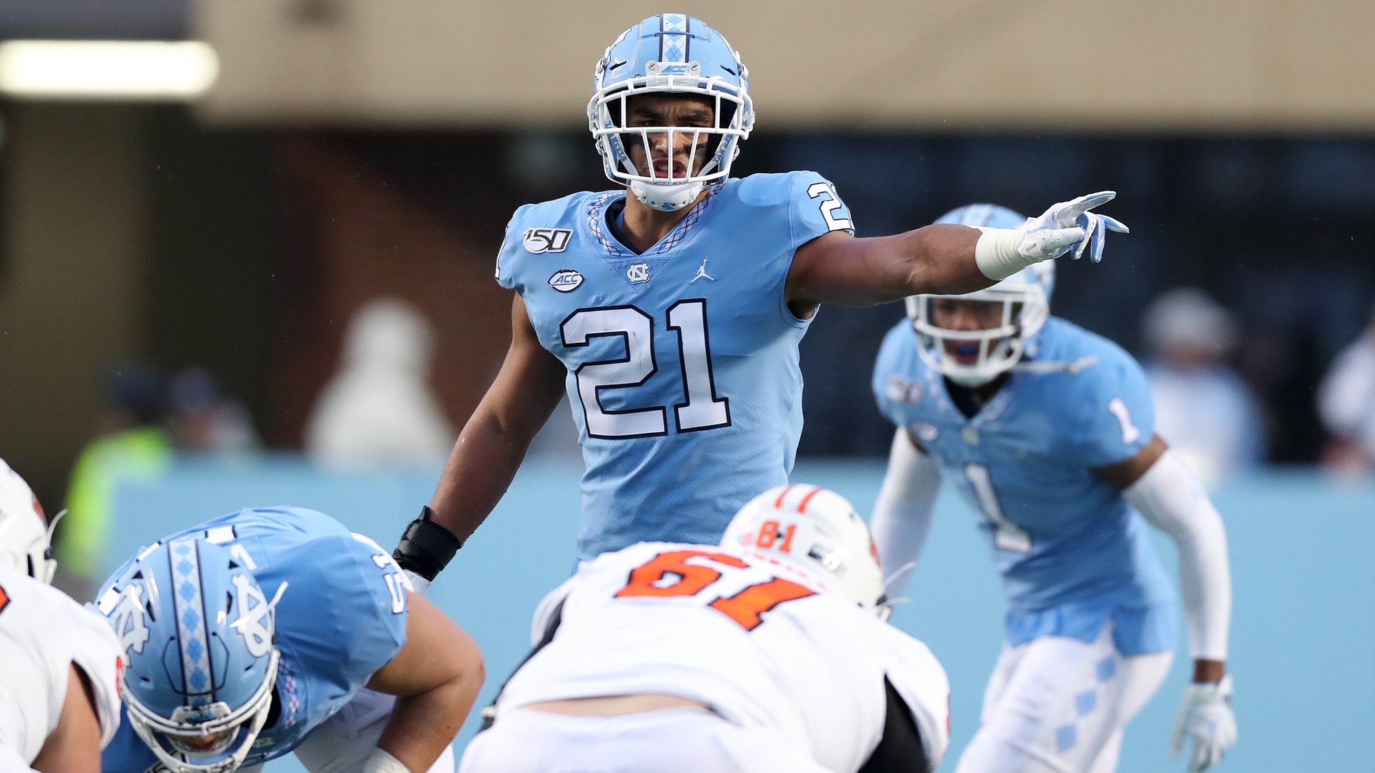 Five Linebacker Prospects Panthers Fans Should Know