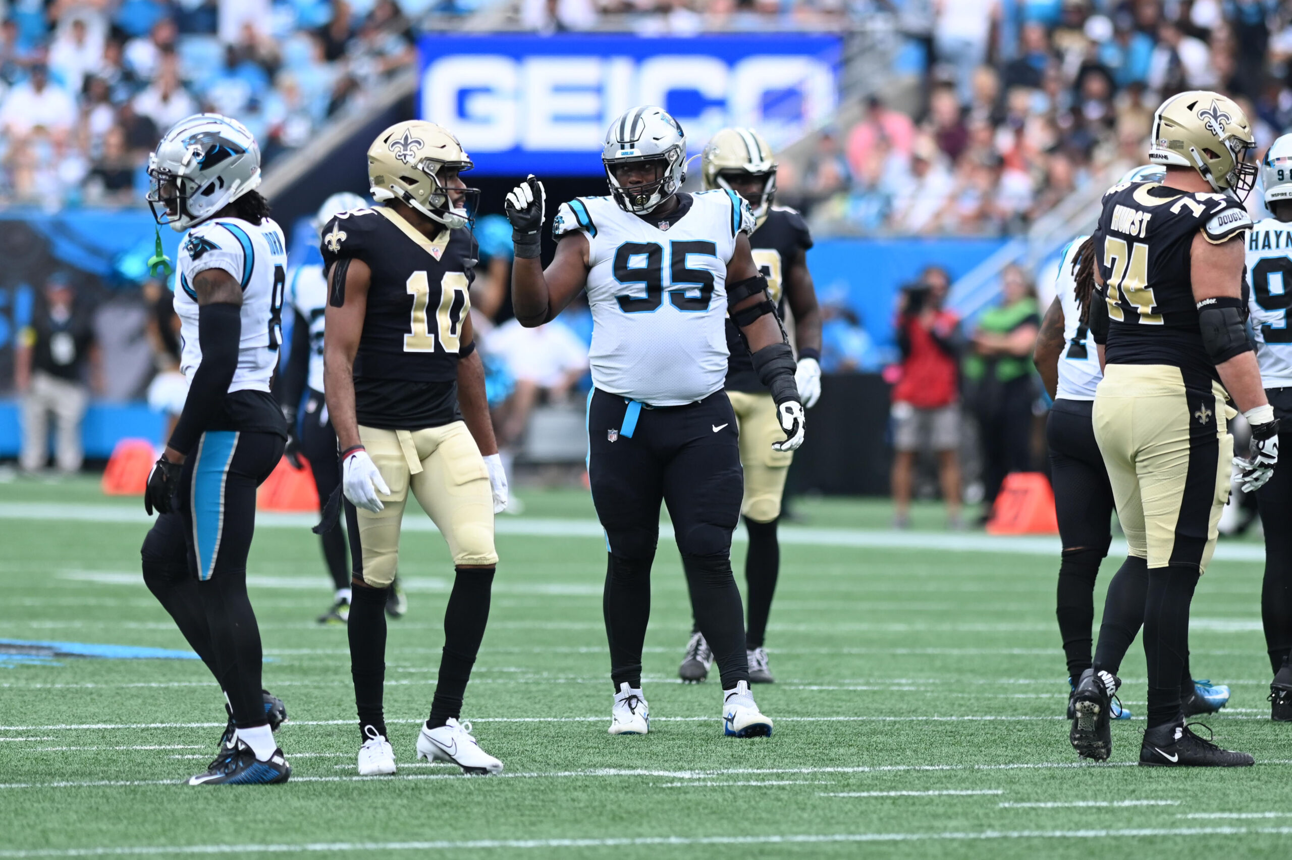 Carolina Panthers defensive tackle Derrick Brown (95) wears a