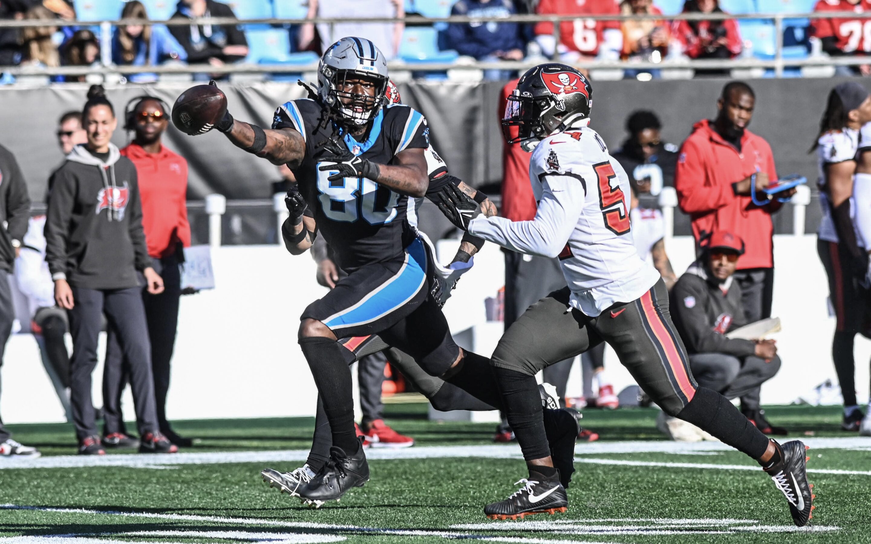 Panthers vs Bucs Week 18 Photo Gallery